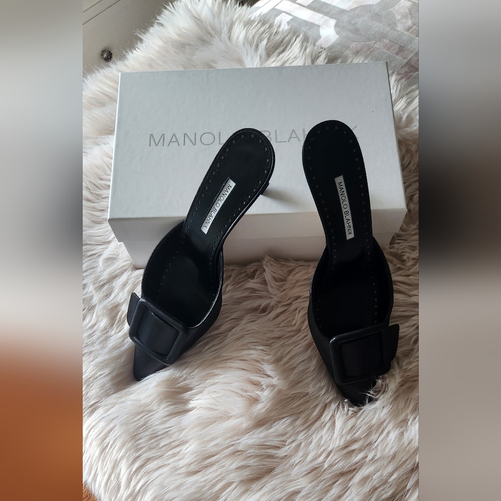 Manolo Blahnik Maysale Mules